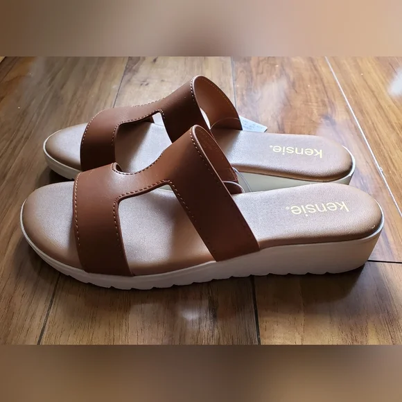 Sandal Bundle - Picture 6 of 14